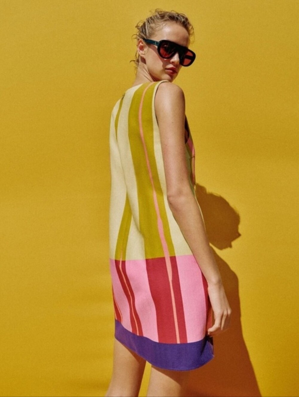 Sz M ZARA WOMAN SS26 MULTICOLORED SHORT STRIPED DRESS - Picture 3 of 8